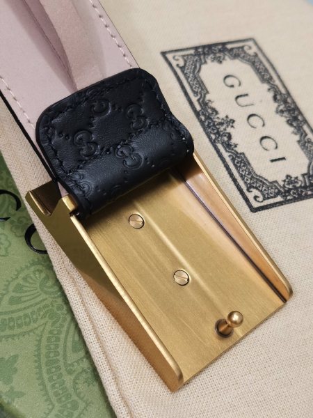 Streetwear  Belt Gucci Signature