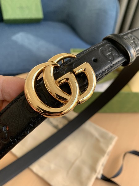 Streetwear  Belt Gucci Signature