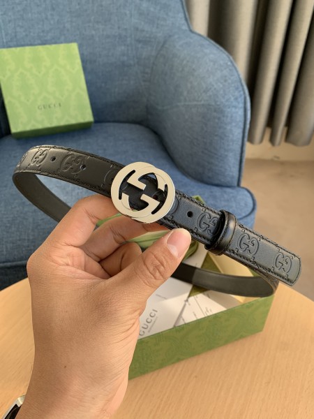 Streetwear  Belt Gucci Signature