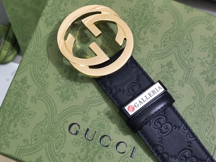 Streetwear  Belt Gucci Signature