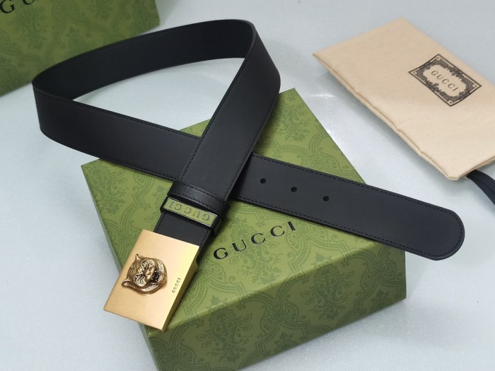 Streetwear  Belt Gucci Signature