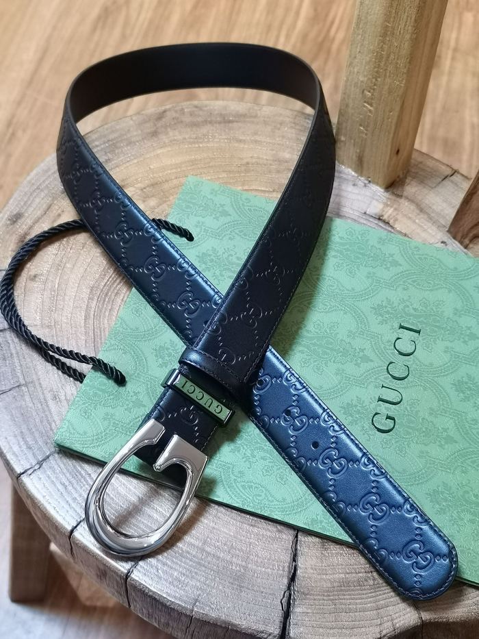 Streetwear  Belt Gucci Signature