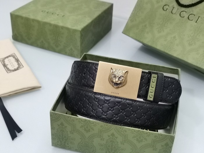 Streetwear  Belt Gucci Signature