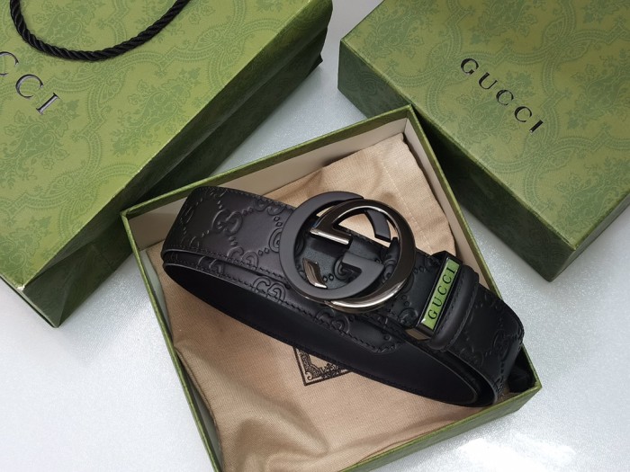 Streetwear  Belt Gucci Signature