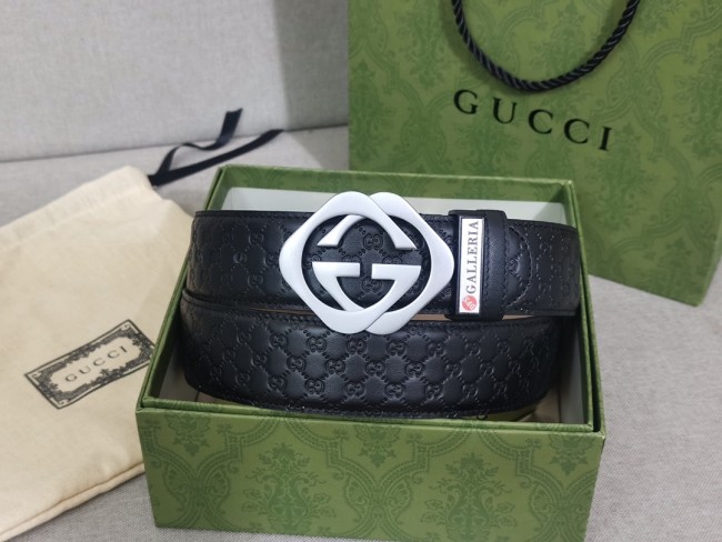  Streetwear Belt Gucci Signature 
