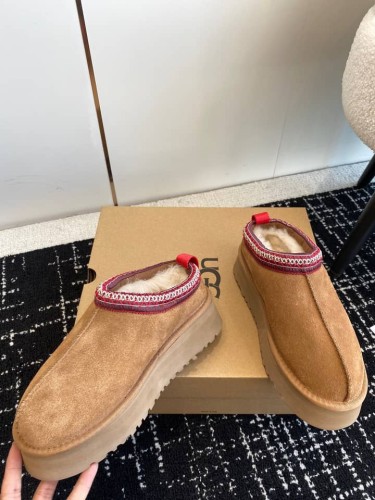 UGG Tazz Slipper Chestnut (Women's)