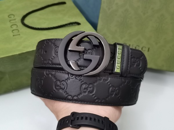Streetwear  Belt Gucci Signature