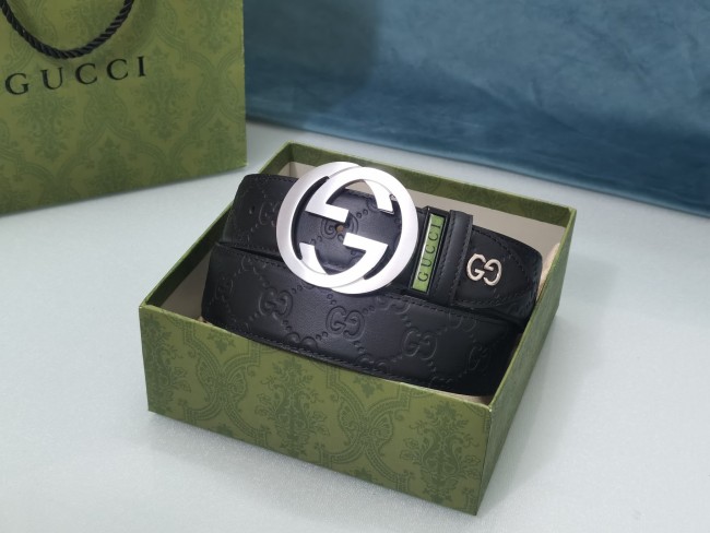 Streetwear  Belt Gucci Signature