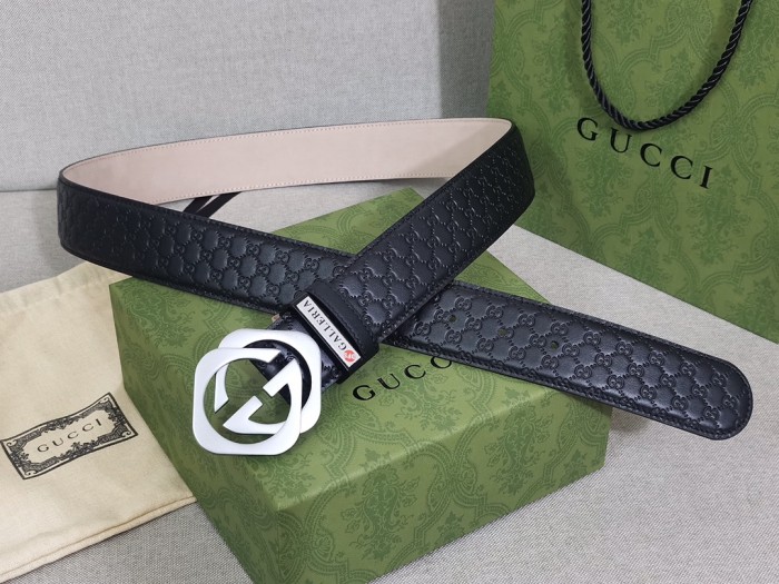  Streetwear Belt Gucci Signature 