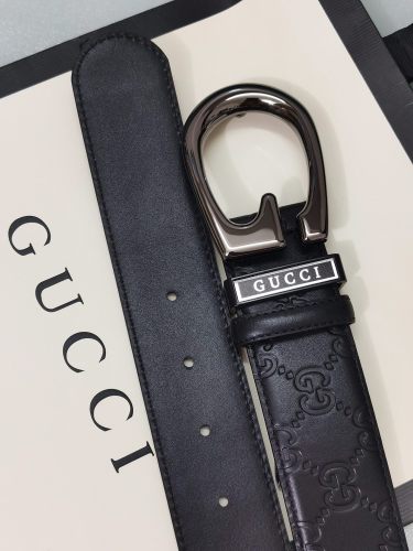 Streetwear  Belt Gucci Signature