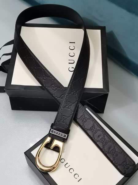 Streetwear  Belt Gucci Signature