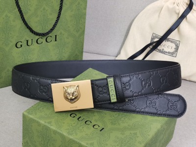 Streetwear  Belt Gucci Signature