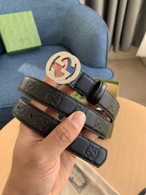 Streetwear  Belt Gucci Signature