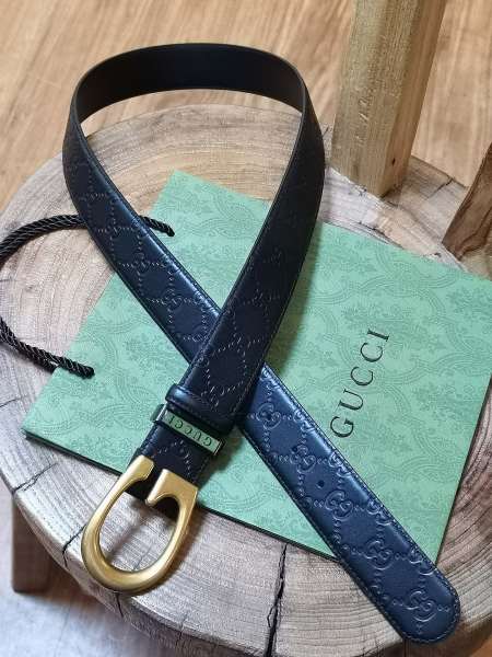 Streetwear  Belt Gucci Signature