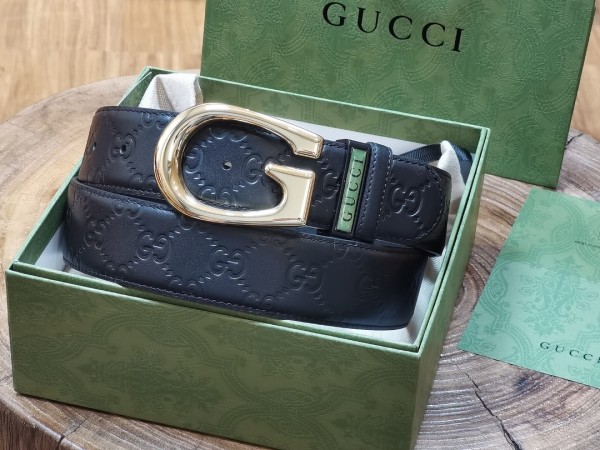 Streetwear  Belt Gucci Signature
