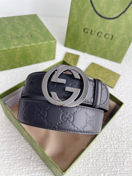 Streetwear  Belt Gucci Signature
