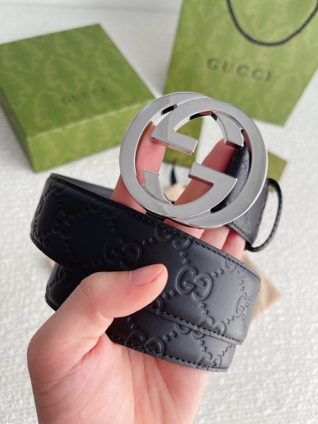 Streetwear  Belt Gucci Signature