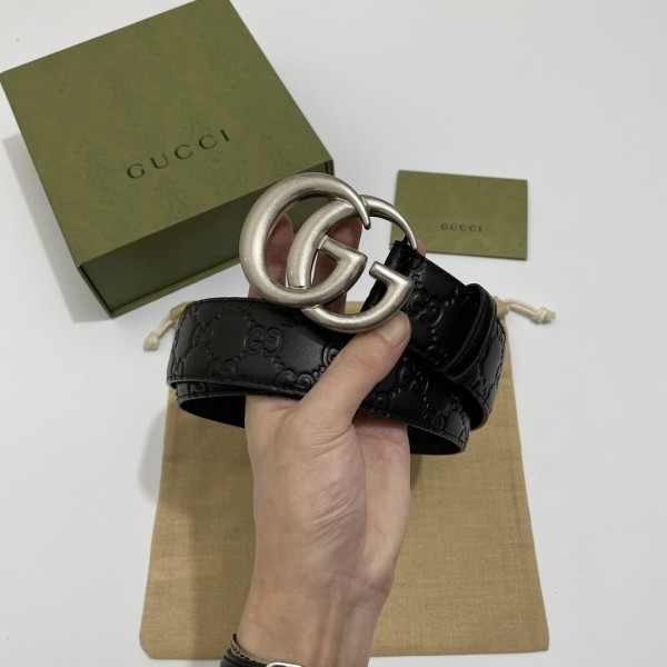 Streetwear  Belt Gucci Signature