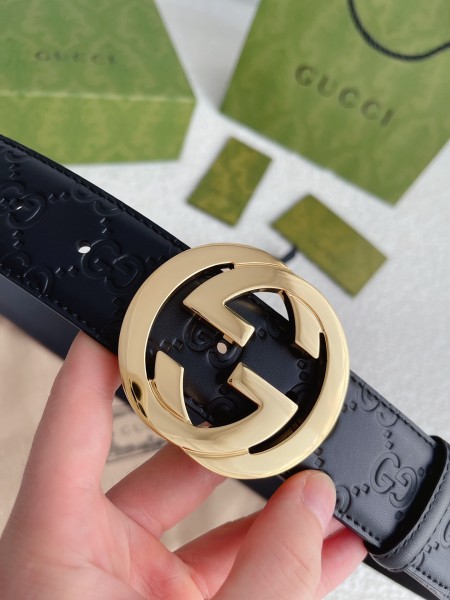 Streetwear  Belt Gucci Signature