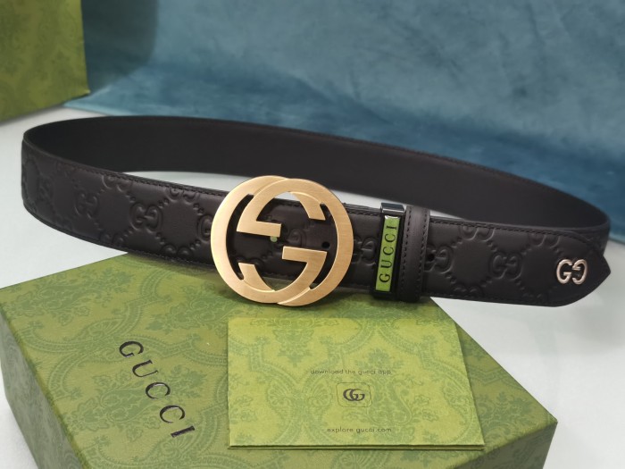 Streetwear  Belt Gucci Signature