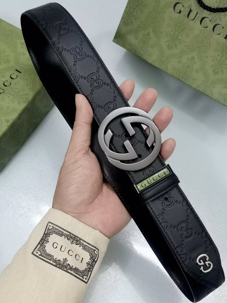 Streetwear  Belt Gucci Signature