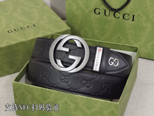 Streetwear  Belt Gucci Signature