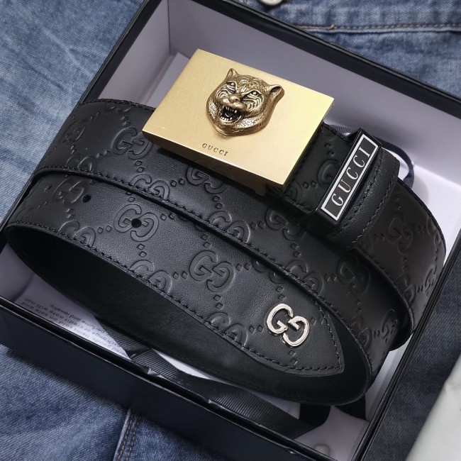Streetwear  Belt Gucci Signature