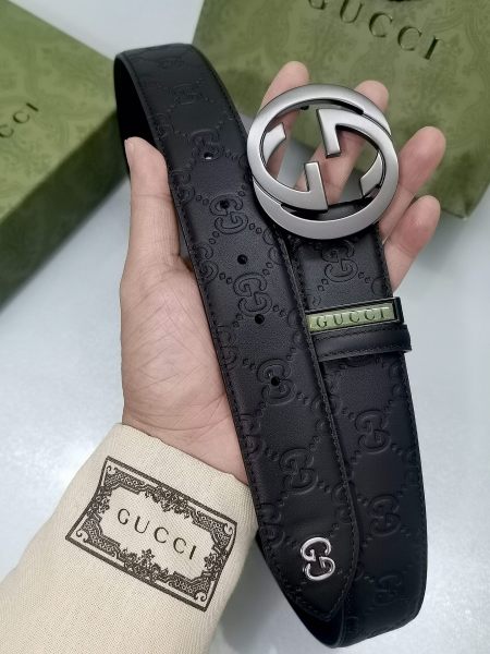 Streetwear  Belt Gucci Signature