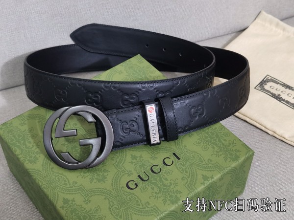 Streetwear  Belt Gucci Signature