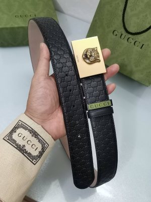 Streetwear  Belt Gucci Signature