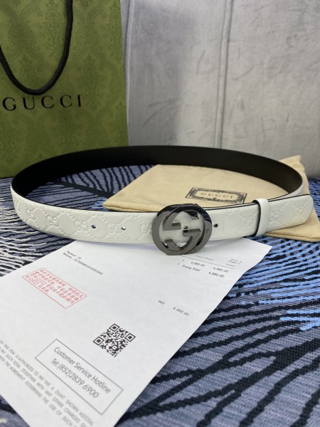 Streetwear  Belt Gucci Signature