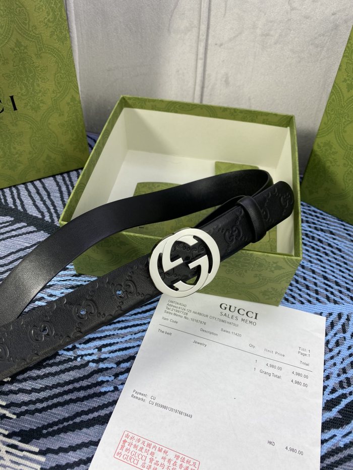 Streetwear  Belt Gucci Signature