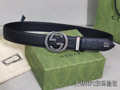 Streetwear  Belt Gucci Signature