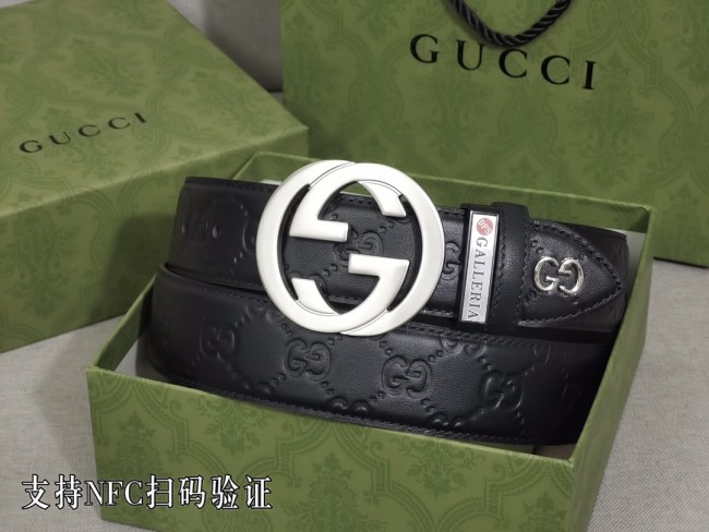 Streetwear  Belt Gucci Signature