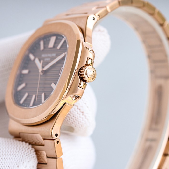 Watches Patek Philippe  PATEK PHILIPPE size:40 mm