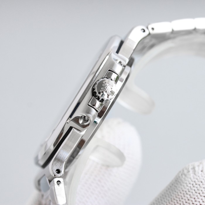 Watches Patek Philippe Nautilus 5711/1A-010