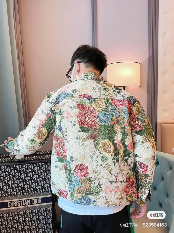 Clothes Louis Vuitton 963