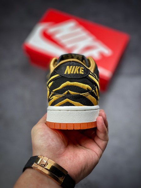 Nike Dunk Low Year of the Tiger (2022) (PS)