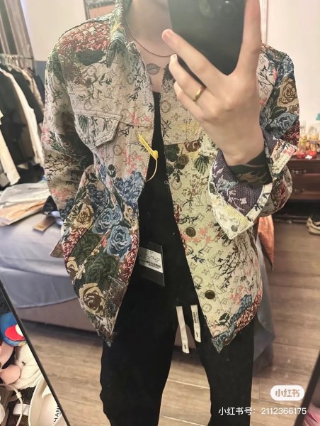 Clothes Louis Vuitton 963