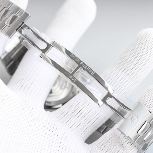 Watches Patek Philippe Nautilus 5711/1A-010