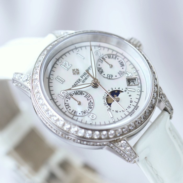 Watches Patek Philippe LADIES FIRST 314507 size:35*10 mm
