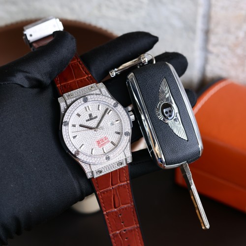 Watches Hublot 315802 size:43*13 mm