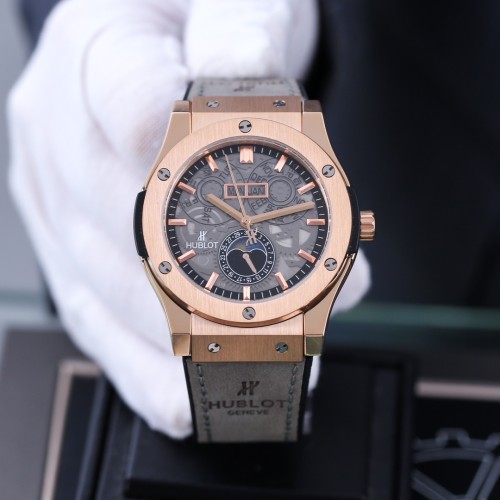 Watches Hublot 315799 size:43*13 mm
