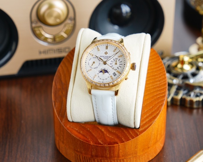 Watches Patek Philippe 314392 size:15*10 mm
