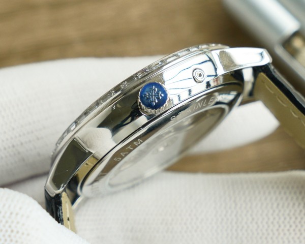 Watches Patek Philippe 314288 size:42 mm