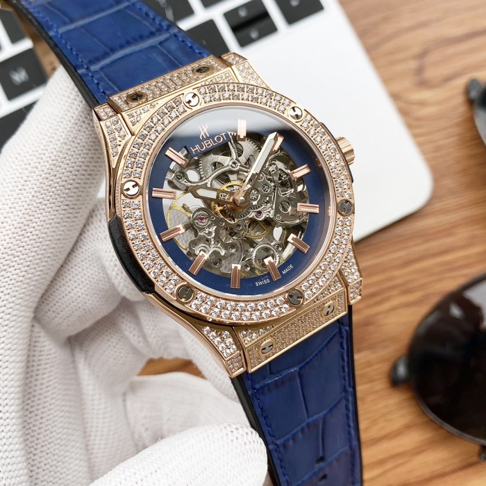 Watches  Hublot  315767 size:45 mm