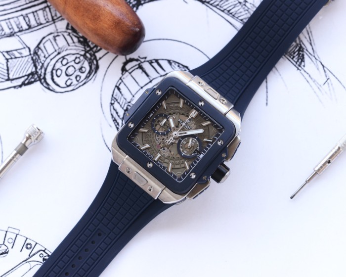 Watches  Hublot 315885 size:43*13 mm