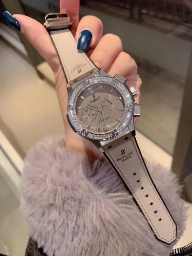 Watches Hublot BIG BANG 315683 size:38 mm