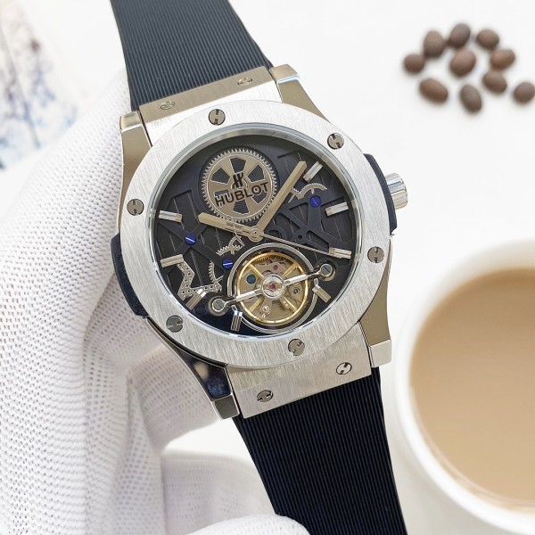 Watches  Hublot 315791 size:45*13 mm