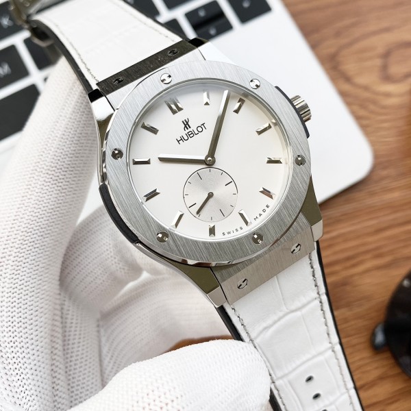 Watches Hublot  315725 size:43*13 mm